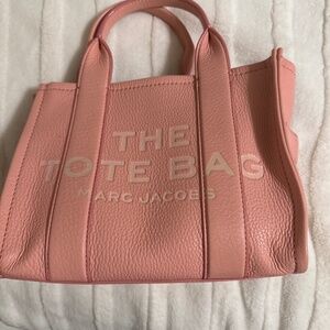 Marc Jacob’s tote.